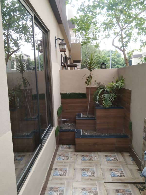 5 Marla Used House For Sale In Block CC Sector D Bahria Town Lahore 11