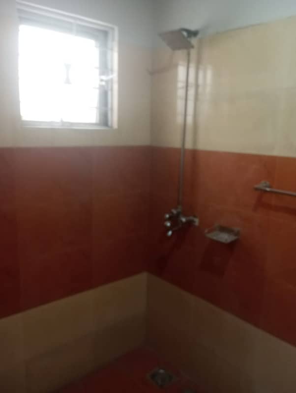 5 Marla Used House For Sale In Block BB Sector D Bahria Town Lahore 5