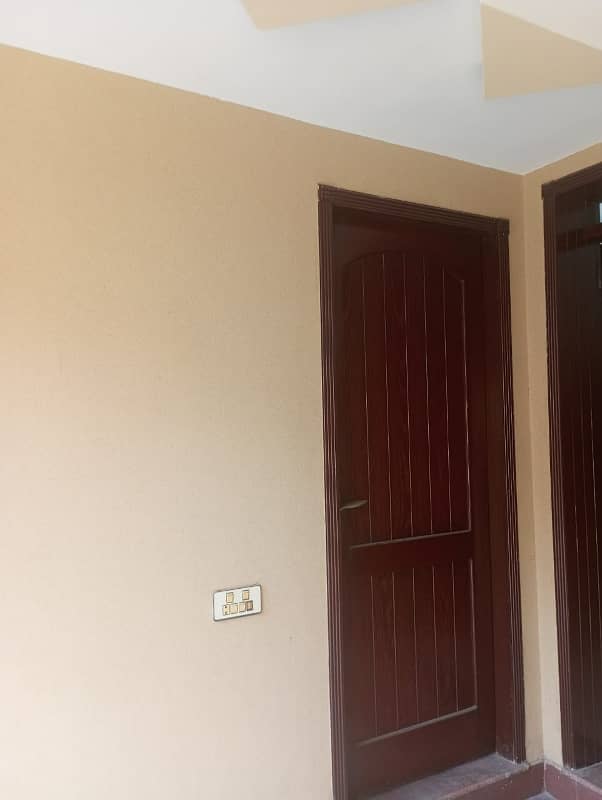 5 Marla Used House For Sale In Block BB Sector D Bahria Town Lahore 16