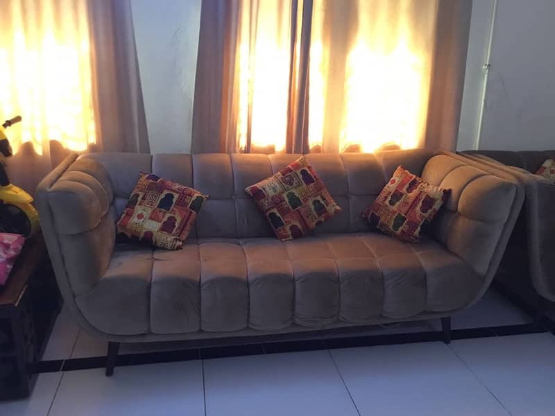 7 Seater Brown Malai Colour Sofa With cushion & Sofa White Chadir 7