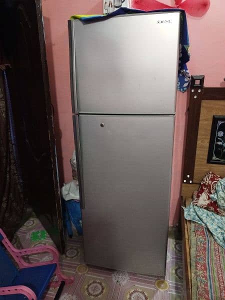 Hitachi refrigerator jumbo size 0