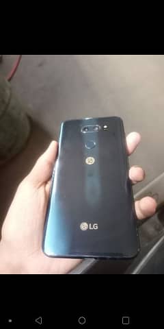 LG V30 THINQ