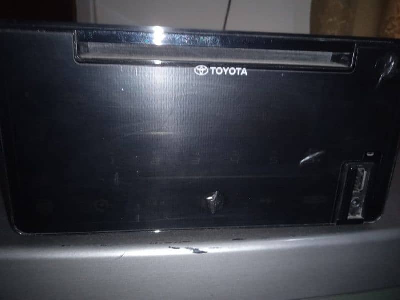Original sound system of Toyota yaris 1