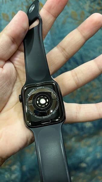 Apple Watch Series 5 stainless steel 94% Battery health 3