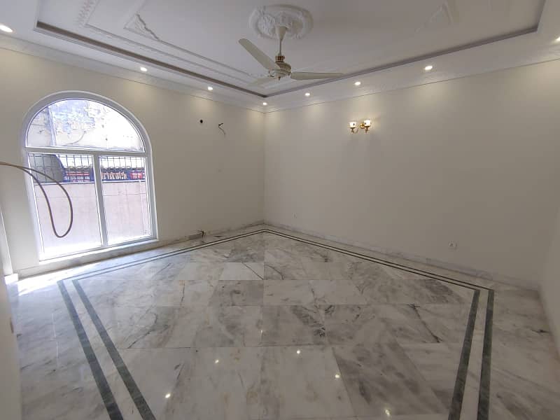 2 Kanal Used House is for Sale in DHA Phase 3 Block Z 7