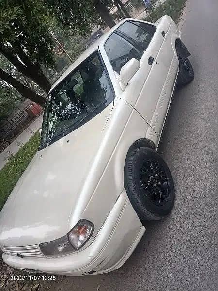 Nissan sunny 1993 model Total in working Condition Just buy and Drive 5