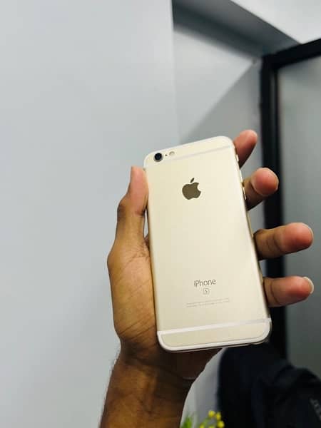 Iphone 6s 64gb pta approved 4