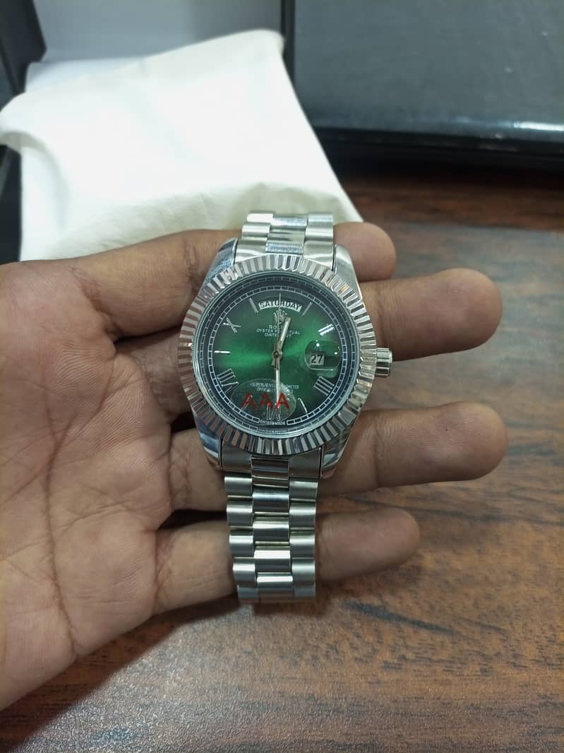 Rolex Premium Green dial watch (AAA) 4