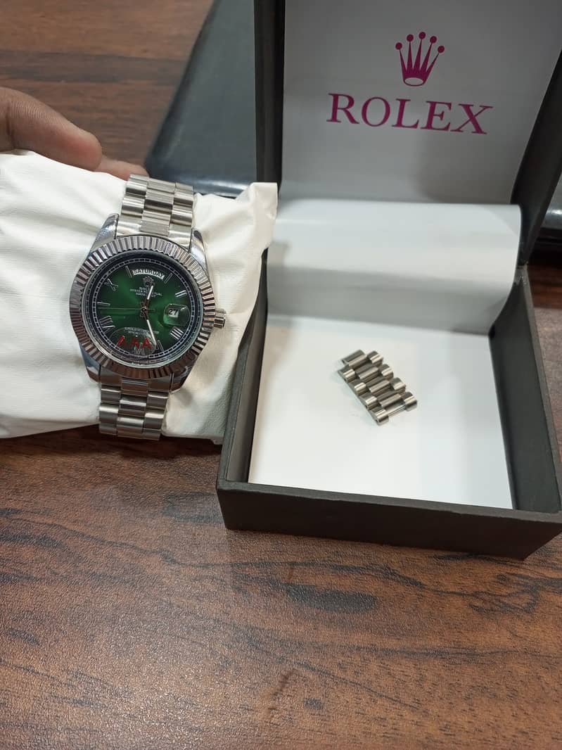 Rolex Premium Green dial watch (AAA) 7
