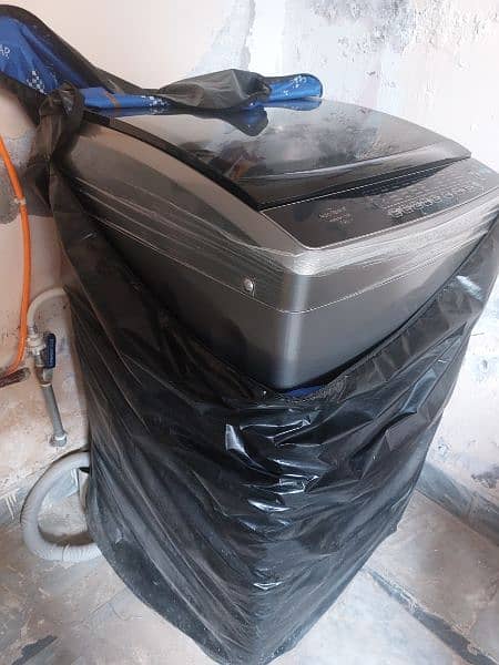 15KG Haier fully automatic machine almost new 2