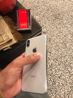 iphone xs max pta approved (256)
