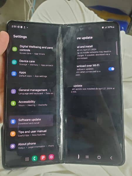 samsung galaxy fold 3 lcd broken dual official approved 0