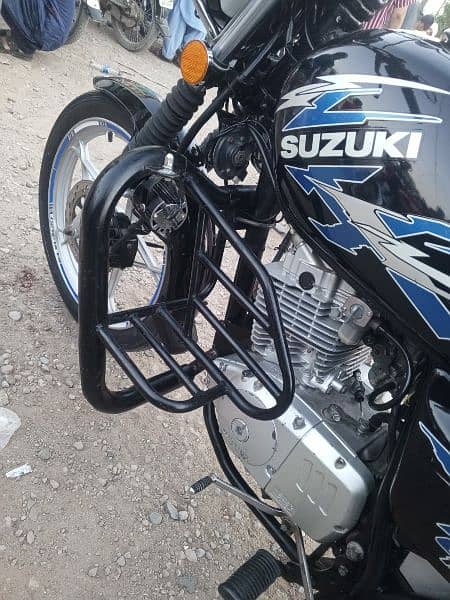 Suzuki 150 7