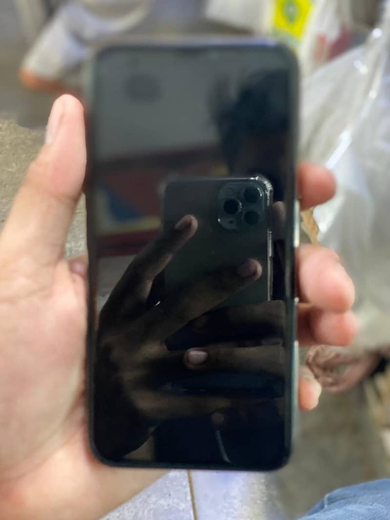 Iphone 11 pro pta approved 256 gb 1