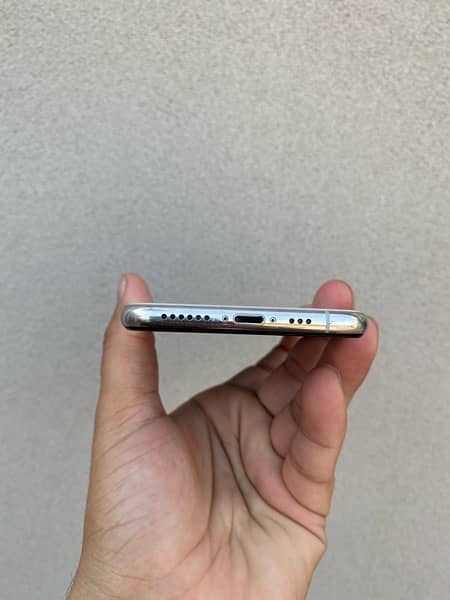iphone xs with box for sale 4