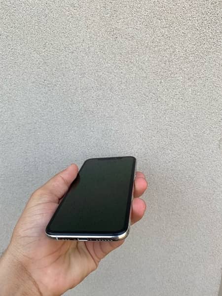 iphone xs with box for sale 6