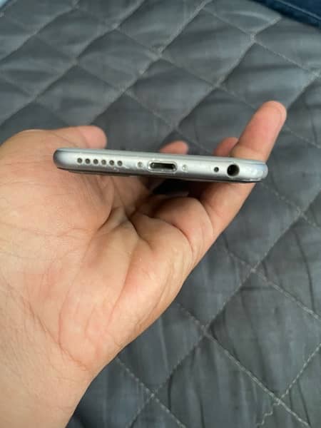 urgent sale I phone 6 16 gb all original mbl only kit non pta bypas 1