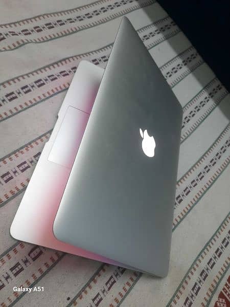 MacBook Air (2015) 10