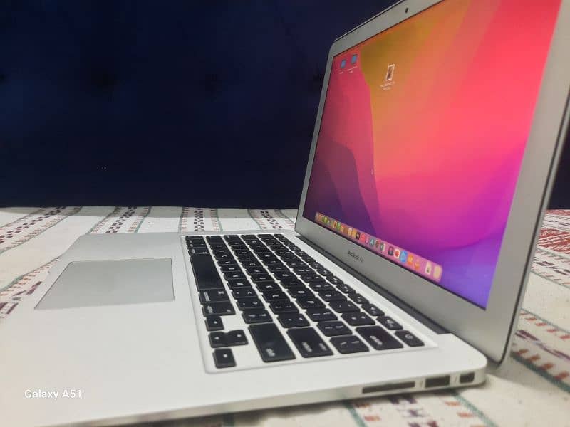 MacBook Air (2015) 11