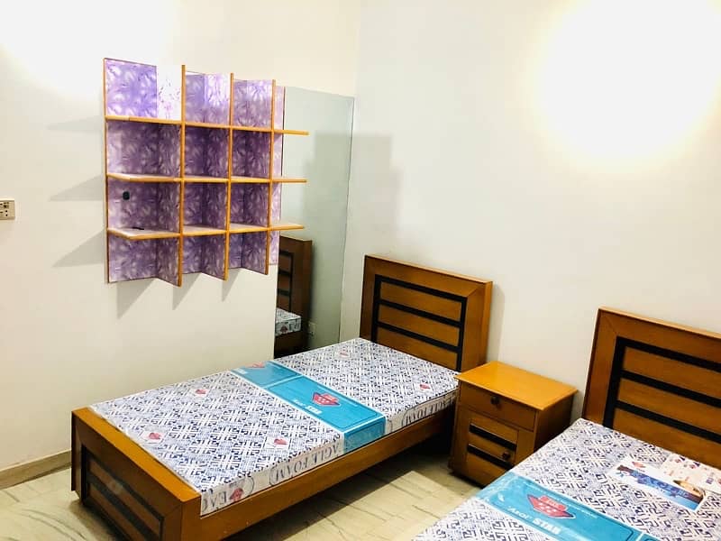 Room for rent, sharing accomodation (Hamza Boys Hostel) 5
