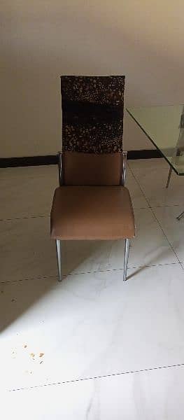 Dining Table with 6 chairs (imported) 4