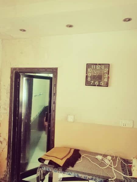 G-11/4 PHA D-type 1st Floor Flat For Sale Front Of Sunday Bazzar 7