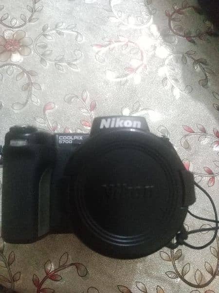 I am selling my digital camera condition ok just buy and use 1