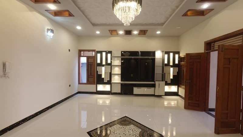 Centrally Located Prime Location Upper Portion In Gulshan-E-Iqbal - Block 13/D-1 Is Available For Sale 13