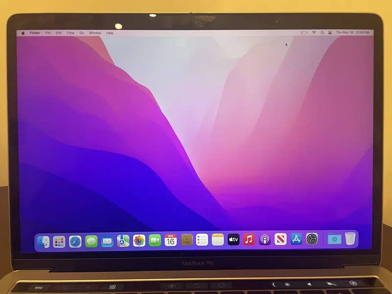MacBook Pro 13 inch (2016 model) 4