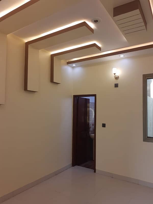 Luxurious 3-Bed Upper Portion With Modern Amenities | Prime Gulshan-E-Iqbal Location 5
