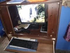 computer with accessories