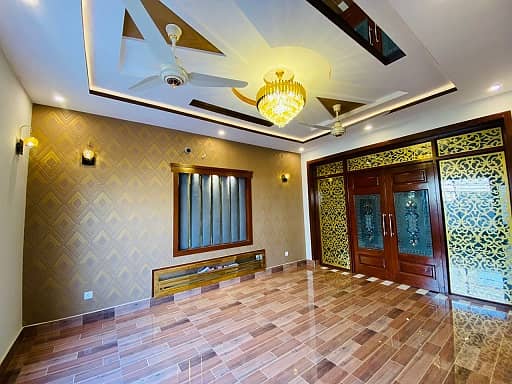 10 Marla Brand New Ultra Modern Lavish House For Sale In Rafi Block Deal Done With Owner Meeting 3