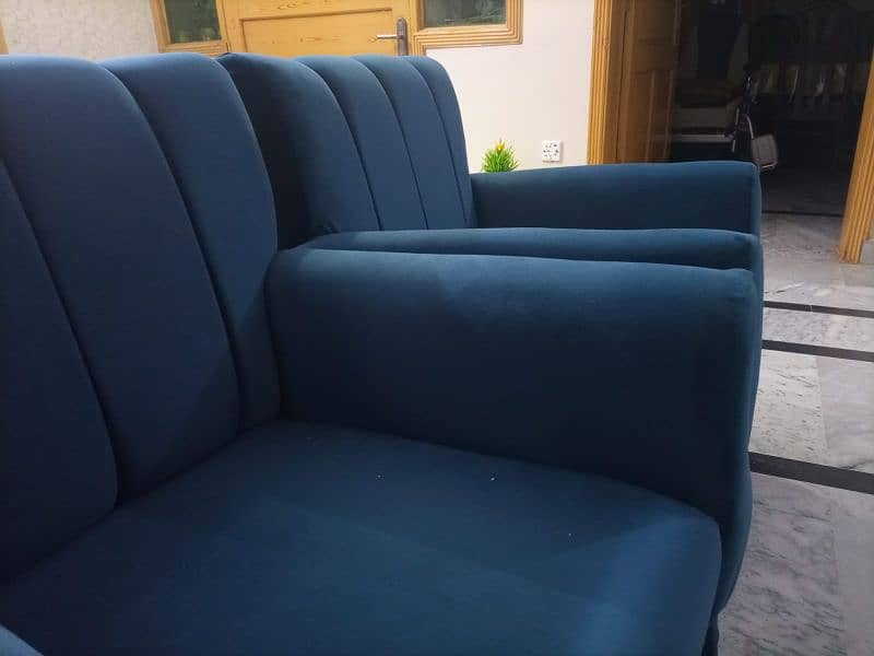 5 Seater suede sofa for sale in blue colour brand new 8