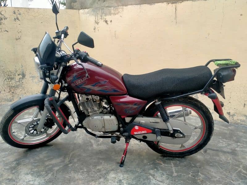 GS150 SE in good condition. Exchange possible with Loader Rickshaw 2