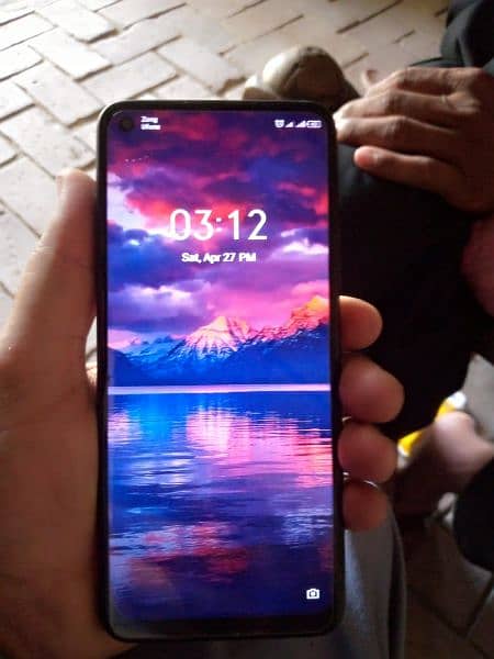 infinix hot 10 4GB+128GB good condition and good working no fault 3