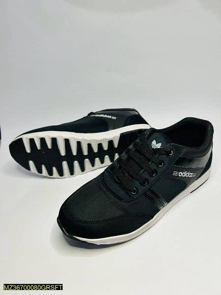 Comfortable Black Adidas Sneakers 1