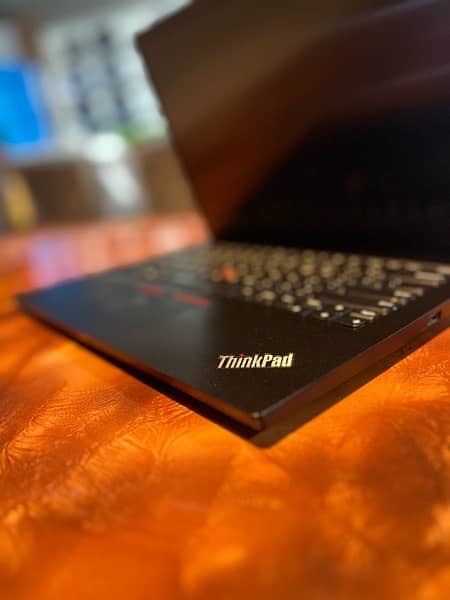 Lenovo Thinkpad T470p HQ Processor I7 7TH Gen HQ 2GB Mvidia 940MX 5