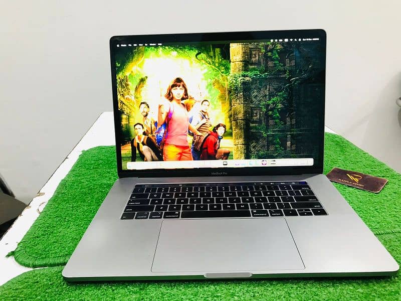 APPLE MACBOOK PRO 2012 TO 2024 ALL MODEL AVAILABLE 10/10 CONDITION 1