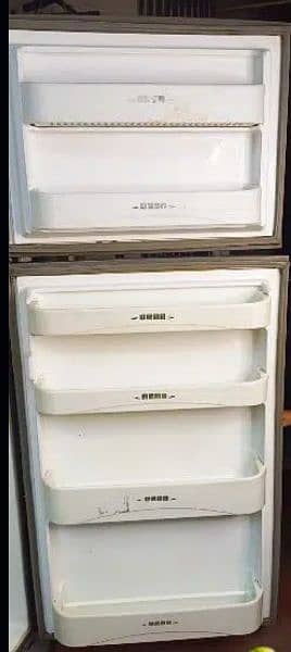 Dawlance H-Zone Jumbo Size Refrigerator 4