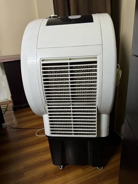 Air cooler 3 month used 3