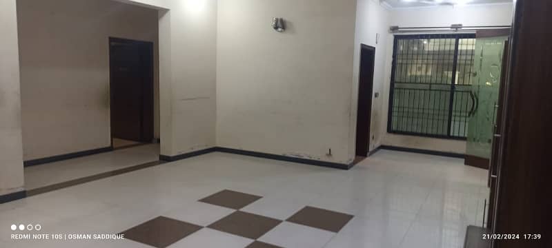 One Kanal Independent House in NFC For Rent 15