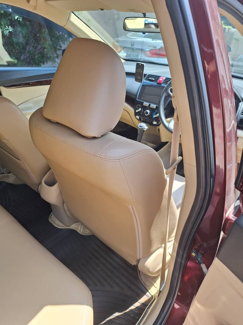 HONDA CITY ASPIRE PROSMATIC 20 IN IMMACULATE COMDITION 8