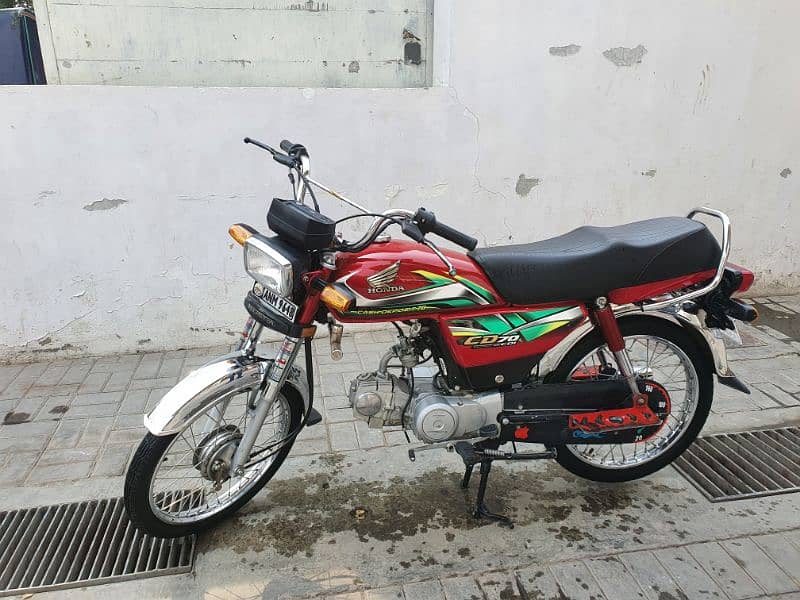 Honda Cd 70 2022 Model for sale In Lahore 4