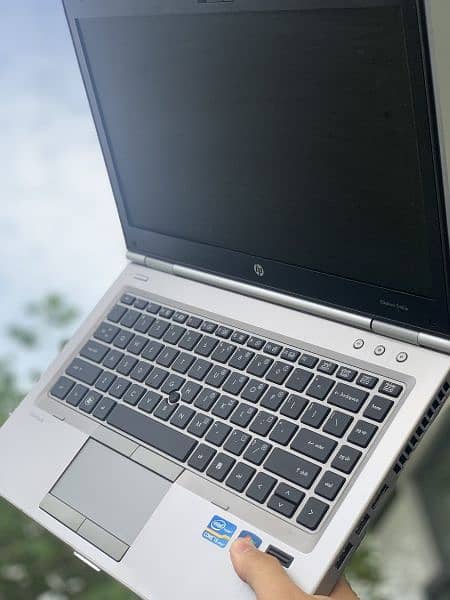 HP Laptop Core i5 2nd Generation (Ram 4GB + Hard 320GB) Sliver Laptop 3