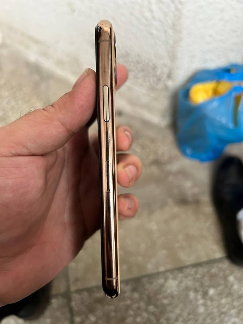 Iphone 11 Pro PTA Approved 64GB 2