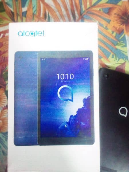 Alcatel joy tab 2 10/10 condition with box and charger 3gb/32gb 10