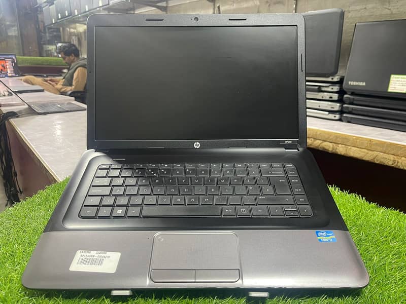 HP 250 G1 Notebook 4