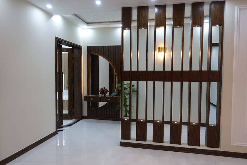 Flat Gulberg Fully Furnished 3 Beds For Rent Best For Foreigner  Class 3