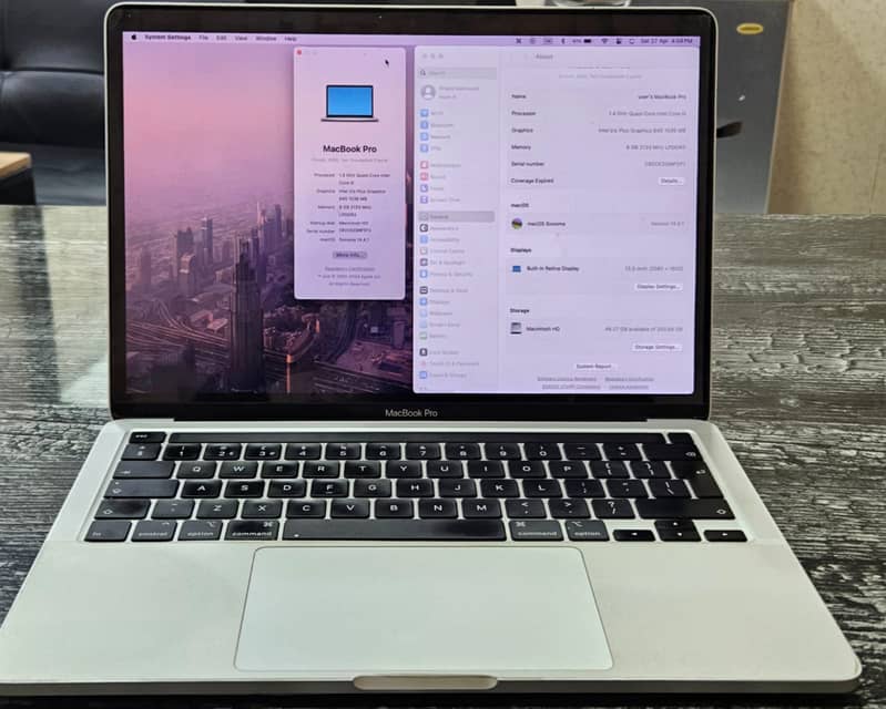 Macbook Pro late 2020 touch bar 0