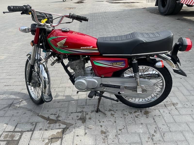 Honda 125 for sale 13 model in good condition 1